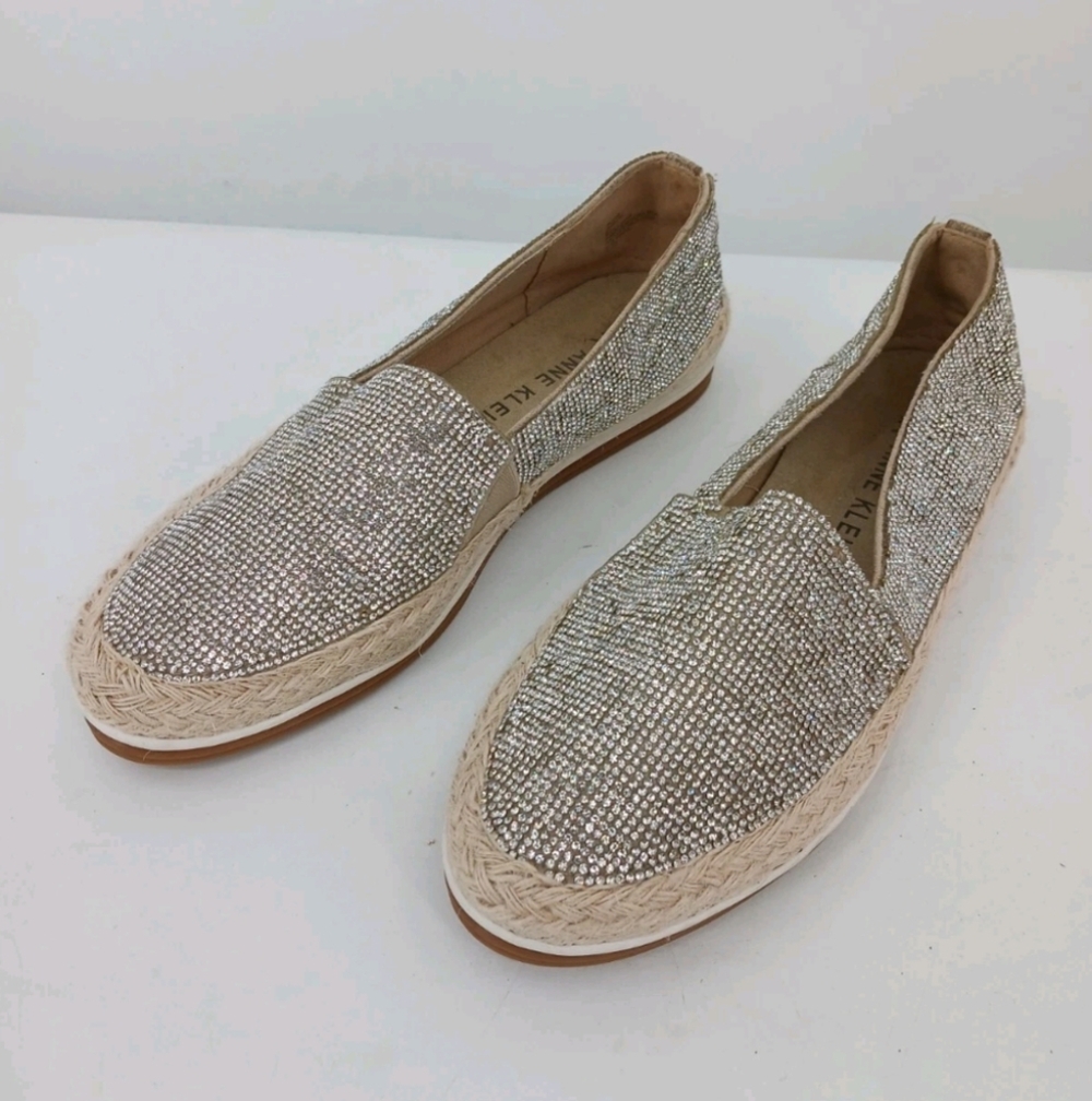 Anne Klein Women Flat Silver Slip-On Textile Elastic Glitter Size 8M
